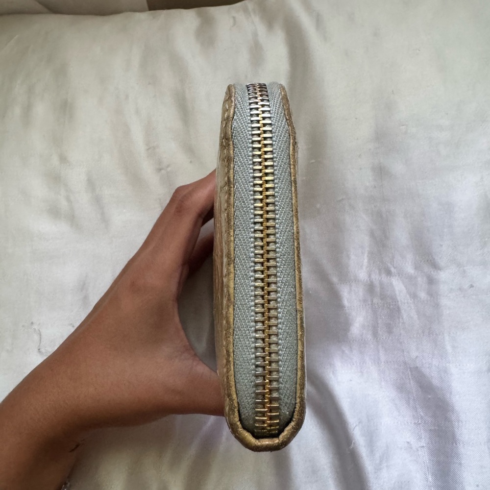 Miu Miu Khaki Beige Crocodile Embossed Long Zip Wallet (relist) - Picture 5 of 16
